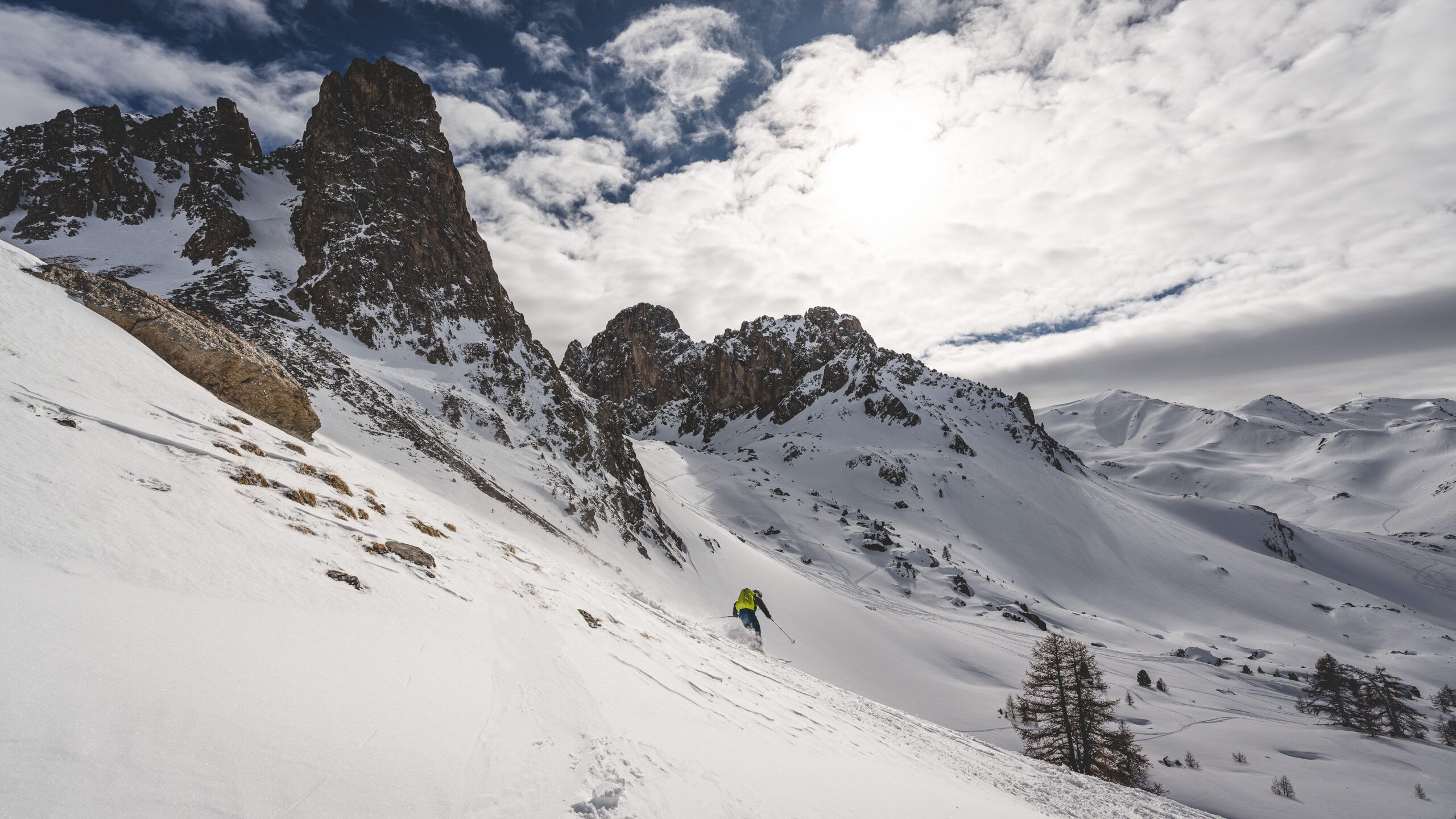 Tour des Cerces ski tour with Chamonix Experience mountain guides.