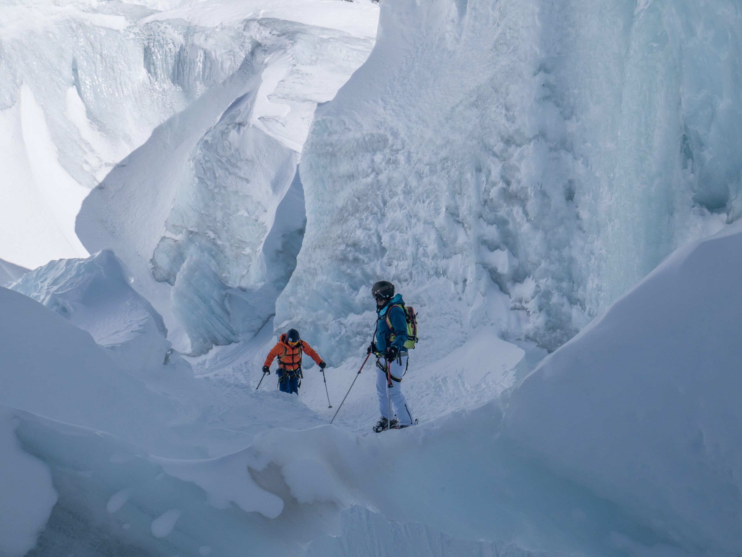 Customised ski trips around the Alps with private ski guides Chamonix.