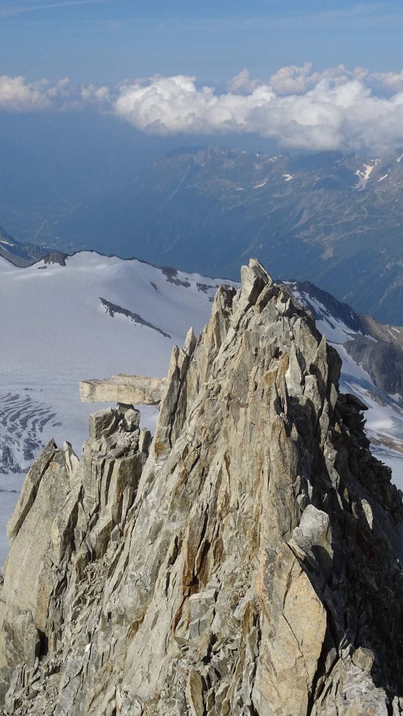 Arete de la Table on the Aiguille du Tour in Chamonix