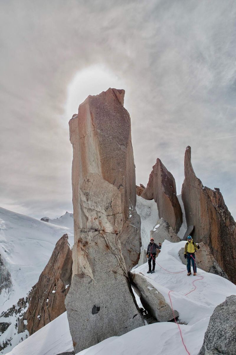 Arete des Cosmiques in winter conditions