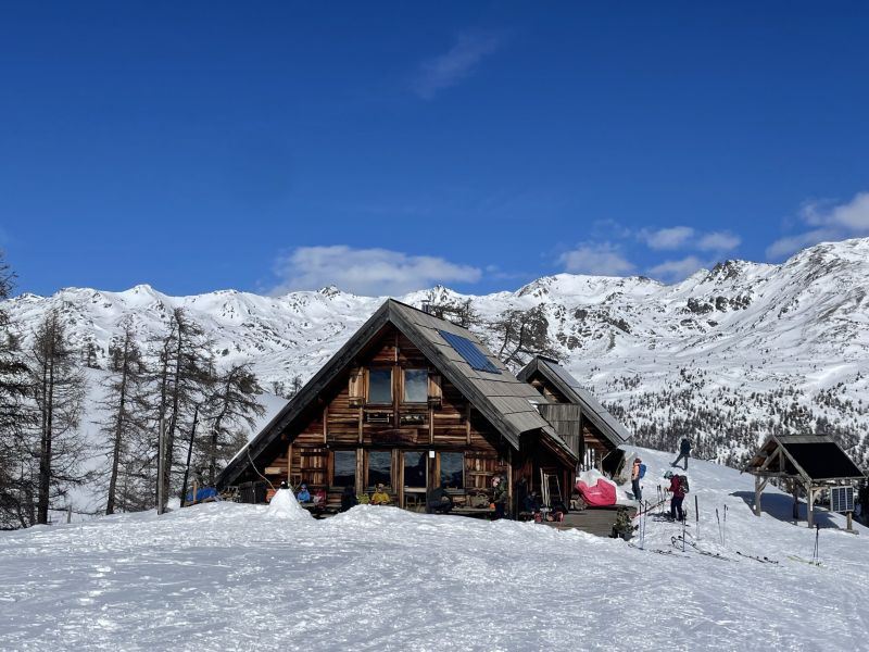 Refuge du Chardonnet on the tour des Cerces with Chamonix Experience mountain guides.